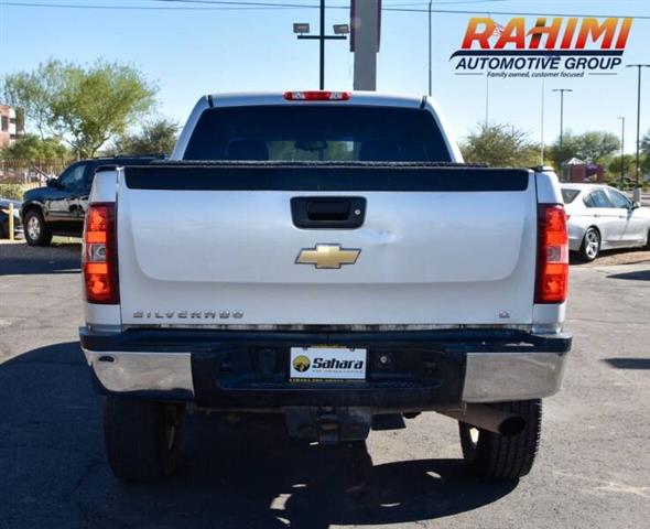 $13977 : 2011 Silverado 2500HD LT image 7