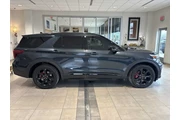 $37588 : Ford Explorer 2022 AWD ST 4d thumbnail