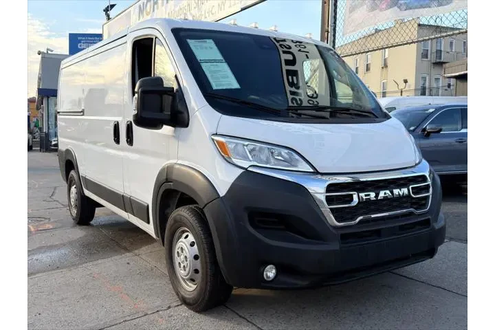 $22995 : Ram ProMaster 2023 2500 136 image 3