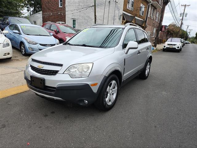 2012 Captiva Sport 2LS FWD image 1