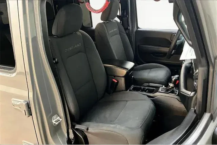 $25900 : Jeep Gladiator 2021 4x4 Over image 7