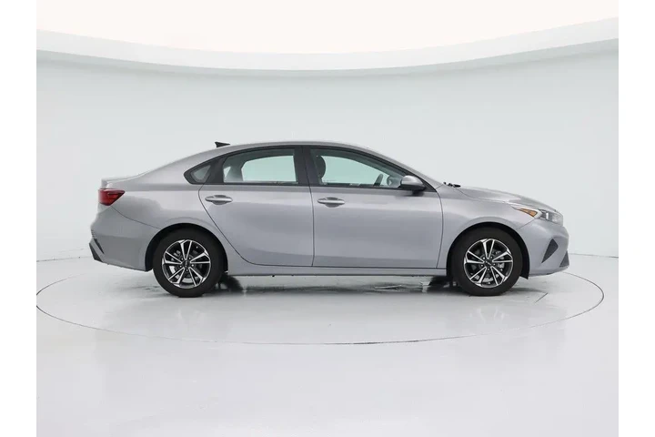 $18998 : Kia Forte 2024 LXS 4dr Sedan image 7