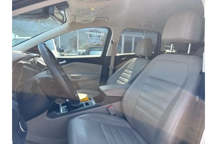 $14995 : Ford Escape 2017 Titanium 4d image 6
