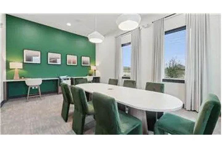 $2366 : Rental property with 3 bedro image 2