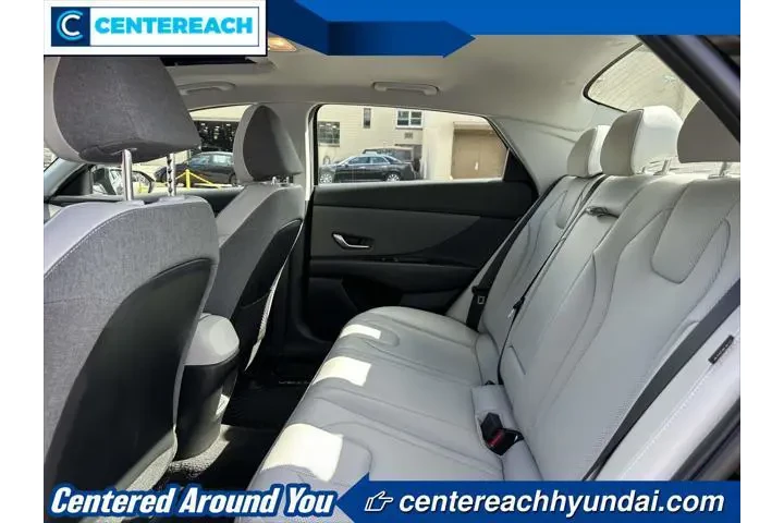 $21440 : Hyundai ELANTRA Hybrid 2024 image 10