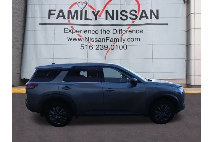 $30609 : Nissan Pathfinder 2024 AWD S image 3