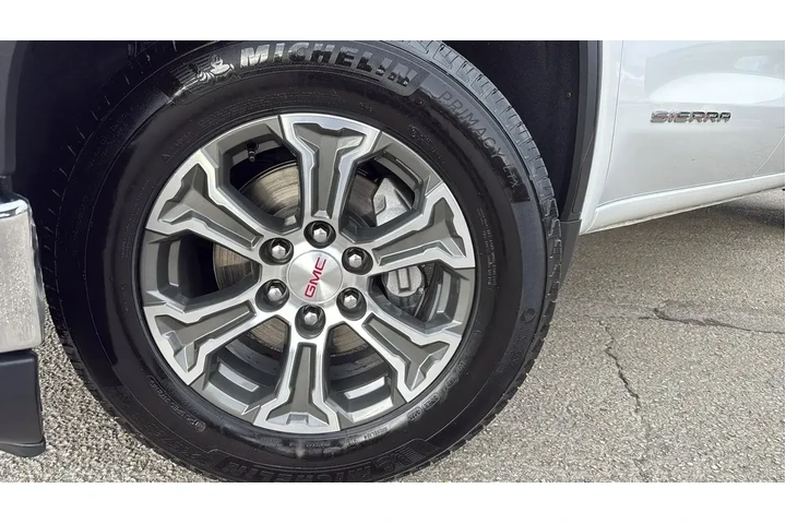 $39991 : GMC Sierra 1500 2025 4x2 SLT image 9