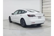 $26998 : Tesla Model 3 2023 4dr Sedan thumbnail