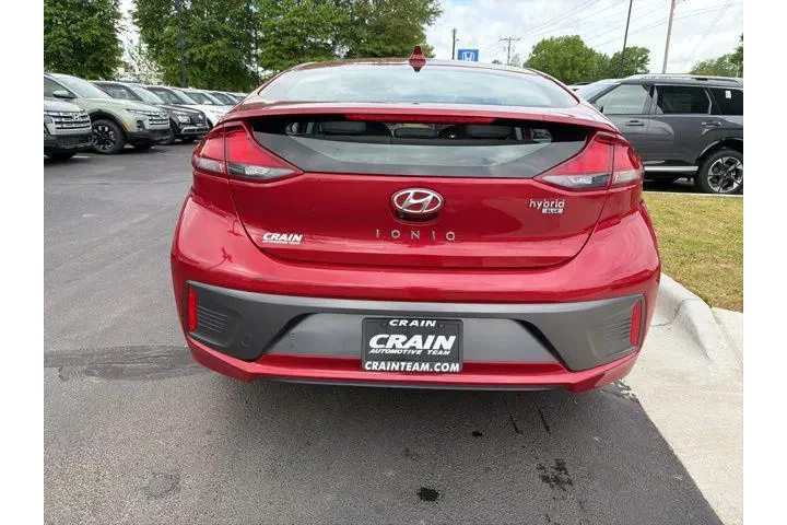 $13863 : Hyundai IONIQ Hybrid 2020 Bl image 6