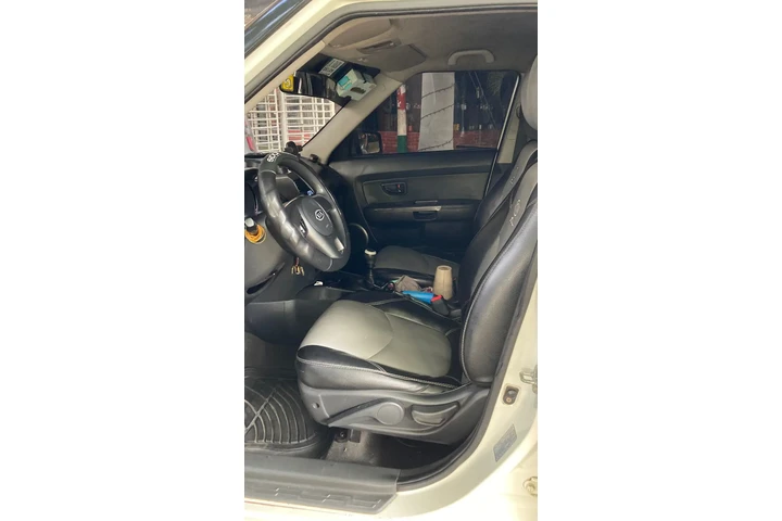 $32000000 : Se vende Kia soul 2011 image 4