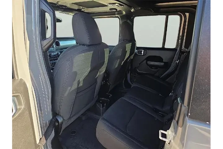 $33700 : Jeep Gladiator 2023 4x4 Spor image 10