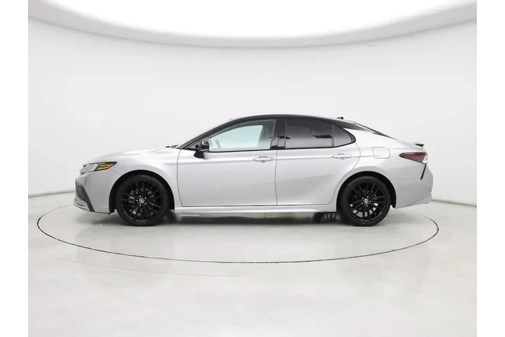 $28998 : Toyota Camry Hybrid 2021 XSE image 3