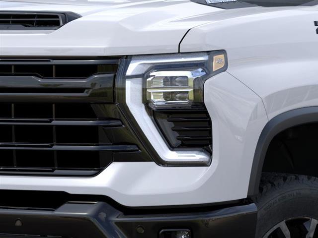 $74485 : New 2025 Silverado 2500 HD LT image 10