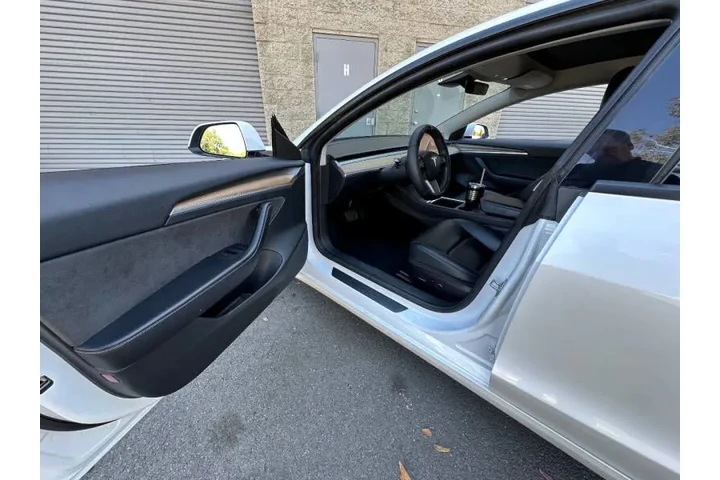 $24999 : 2021 Model 3 Standard Range P image 8