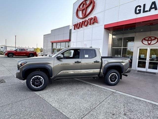 $54100 : 2024 Tacoma TRD Off-Road image 2