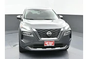 $27594 : Nissan Rogue 2023 SL 4dr Cro thumbnail