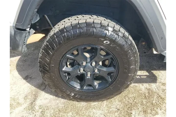 $26498 : Jeep Wrangler Unlimited 2020 image 7