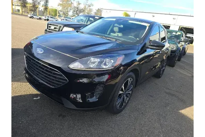 $19999 : Ford Escape 2022 SE 4dr SUV image 1