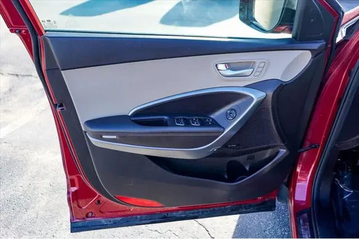 $10900 : Hyundai SANTA FE 2015 AWD Li image 10