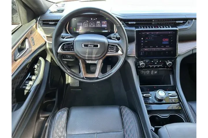 $39991 : Jeep Grand Cherokee 2024 4x4 image 10