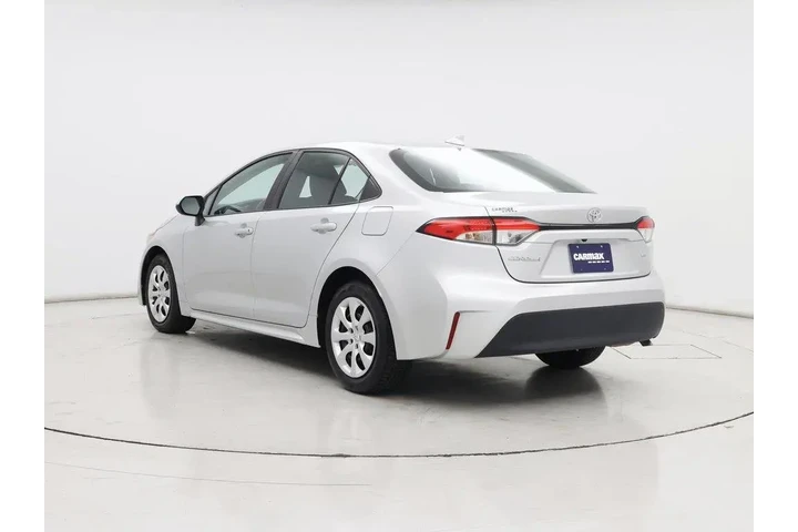 $21998 : Toyota Corolla 2024 LE 4dr S image 2