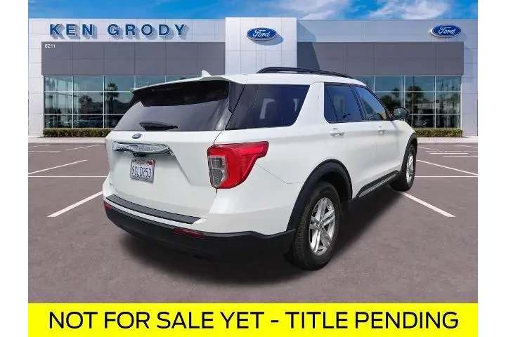 $31327 : Ford Explorer 2023 XLT 4dr S image 1