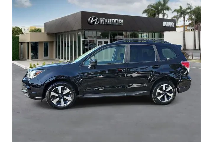 $14494 : Subaru Forester 2017 AWD 2.5 image 6
