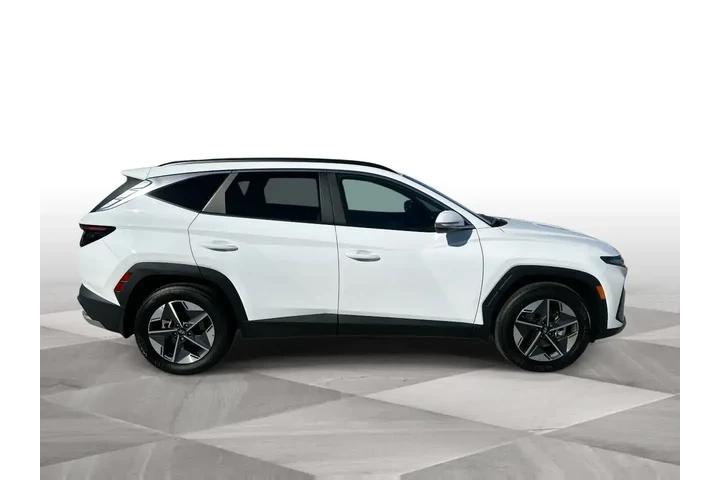 $23490 : Hyundai TUCSON 2025 SEL Conv image 9