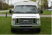 $18990 : Ford E-Series 2016 E-350 SD thumbnail