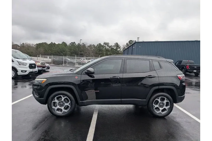 $26991 : Jeep Compass 2022 4x4 Trailh image 10