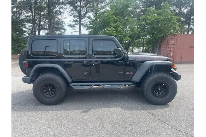 $36139 : Jeep Wrangler Unlimited 2022 image 4