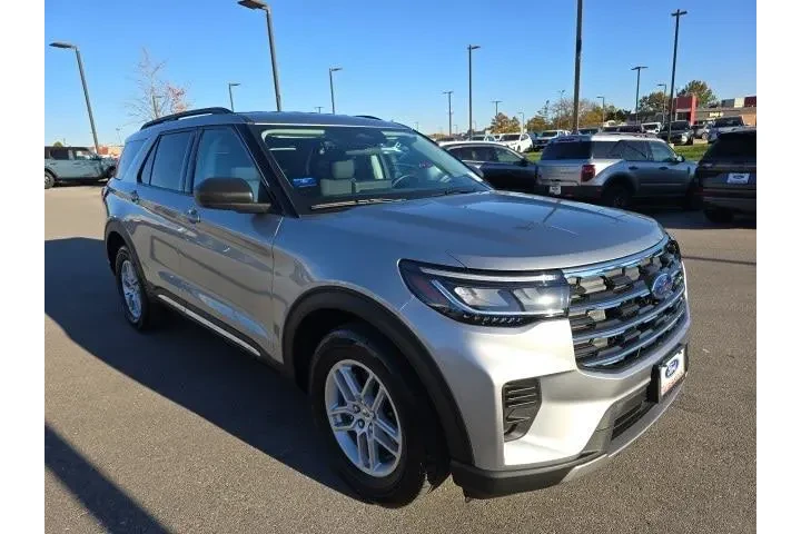 $39000 : Ford Explorer 2025 AWD Activ image 7