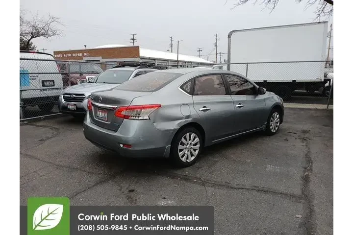 $6480 : Nissan Sentra 2013 S 4dr Sed image 6