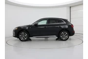 $30998 : Audi Q5 2023 AWD quattro S l thumbnail