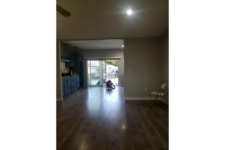 $1950 : Estudios de renta image 3