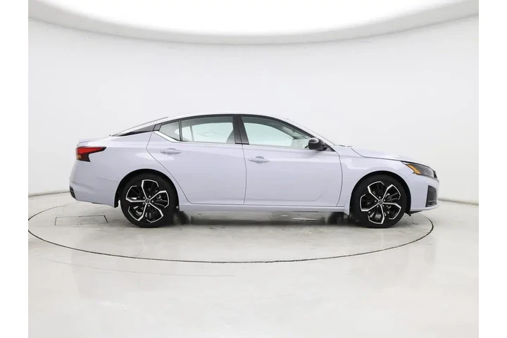 $24998 : Nissan Altima 2025 2.5 SR 4d image 7