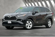 $28000 : Toyota Highlander 2022 AWD L thumbnail
