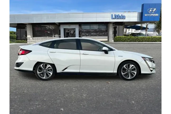$15999 : Honda Clarity Plug-In Hybrid image 9