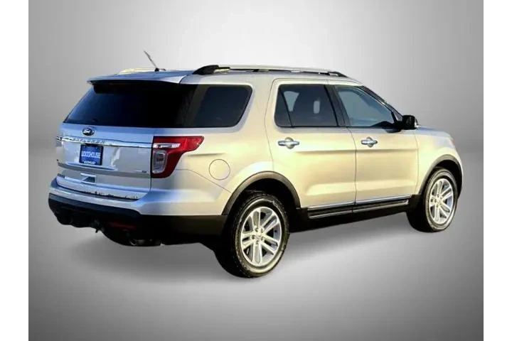 $6495 : Ford Explorer 2013 AWD XLT 4 image 5