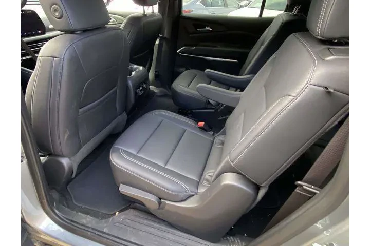 $33185 : Chevrolet Traverse 2025 LT 4 image 8