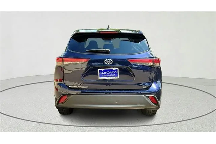 $30790 : Toyota Highlander 2023 image 4