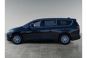 $33500 : Chrysler Pacifica 2024 Touri thumbnail