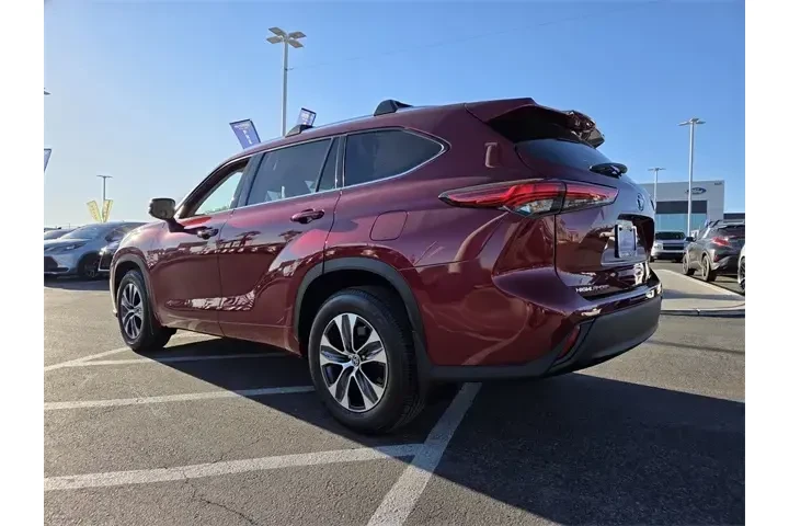 $26888 : Toyota Highlander 2020 AWD X image 5
