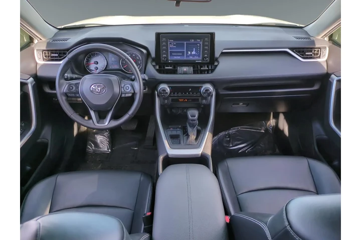$29594 : Toyota RAV4 2022 XLE Premium image 10