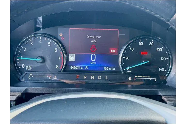 $29798 : Ford Explorer 2024 AWD Limit image 8