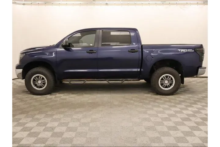 $14995 : Toyota Tundra 2012 4x4 Grade image 8