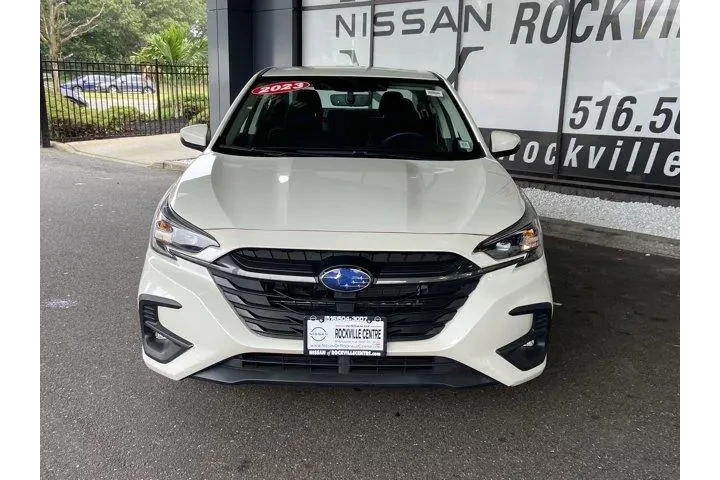 Subaru Legacy 2023 AWD Premi image 3