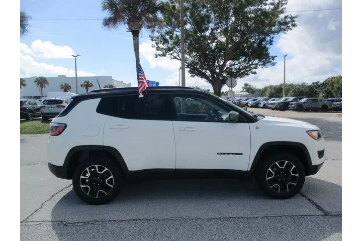 $12995 : Jeep Compass 2019 4x4 Trailh image 7