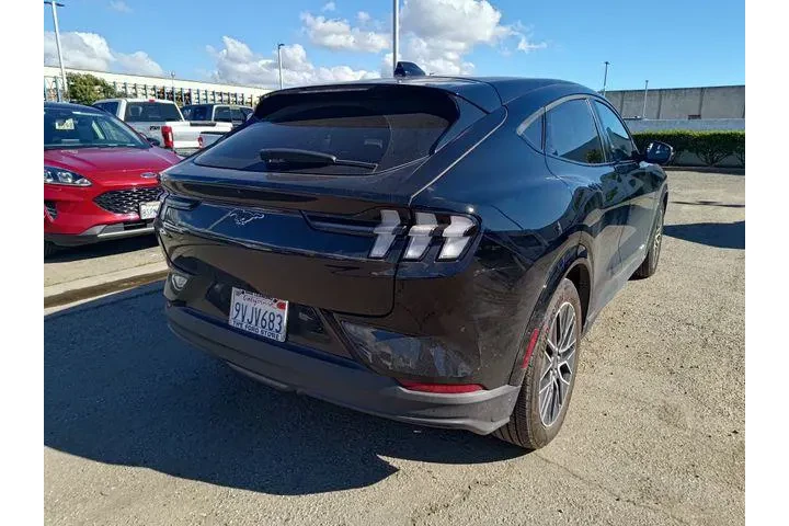 $34880 : Ford Mustang Mach-E 2025 Pre image 5