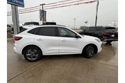 $25443 : Ford Escape 2023 ST-Line 4dr thumbnail